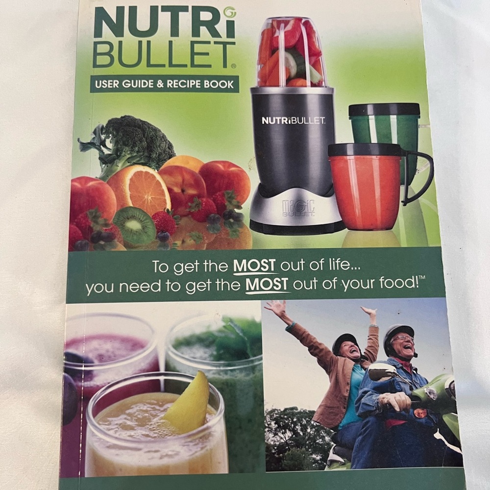 NutriBullet User Guide & Recipe Book - Green